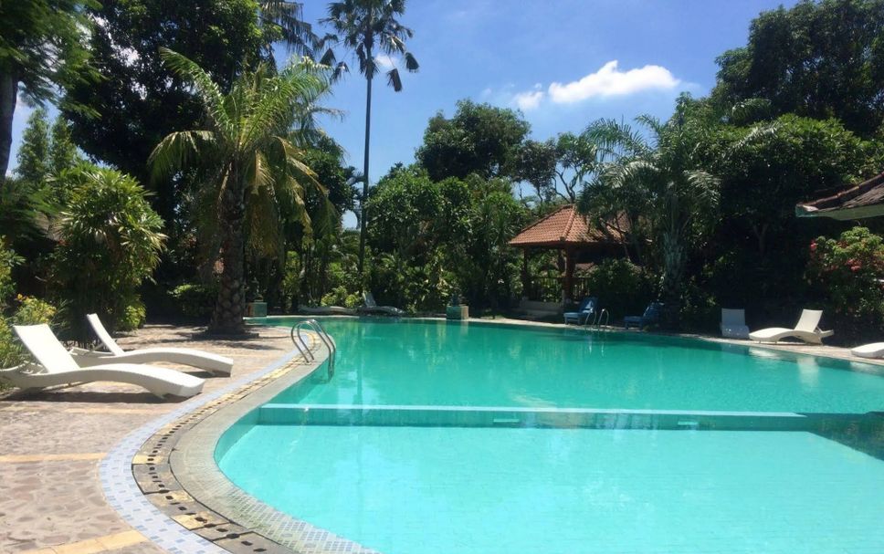 Kolam renang Gambar