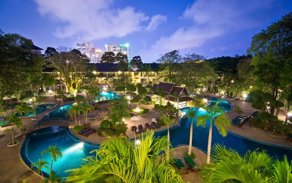Kolam renang Gambar