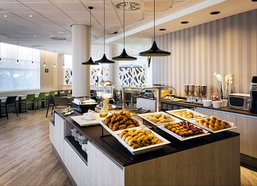 Buffet Gambar