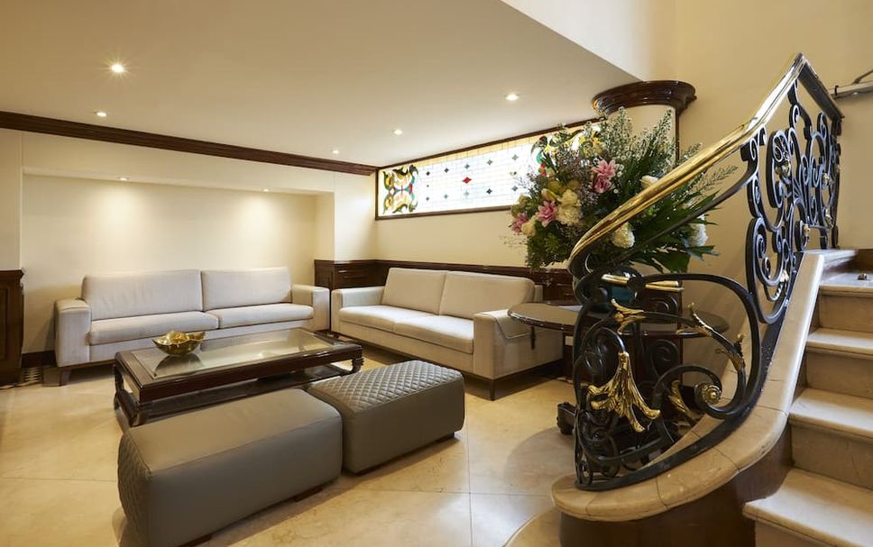 Balai Menunggu Gambar