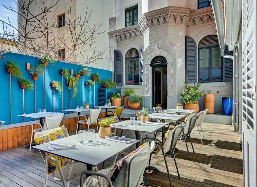 Patio Gambar