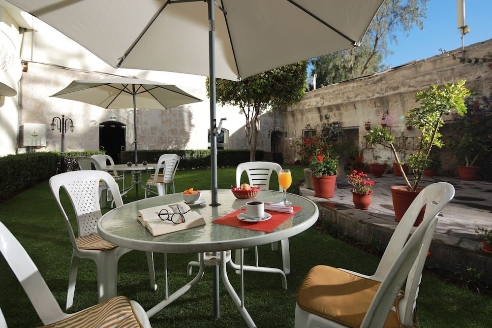 Patio Gambar