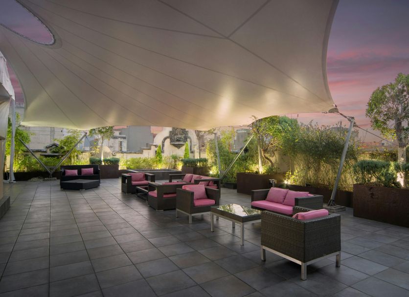 Patio Gambar