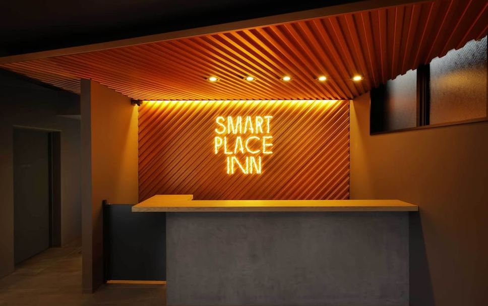 Meja Penyambut Tetamu Gambar