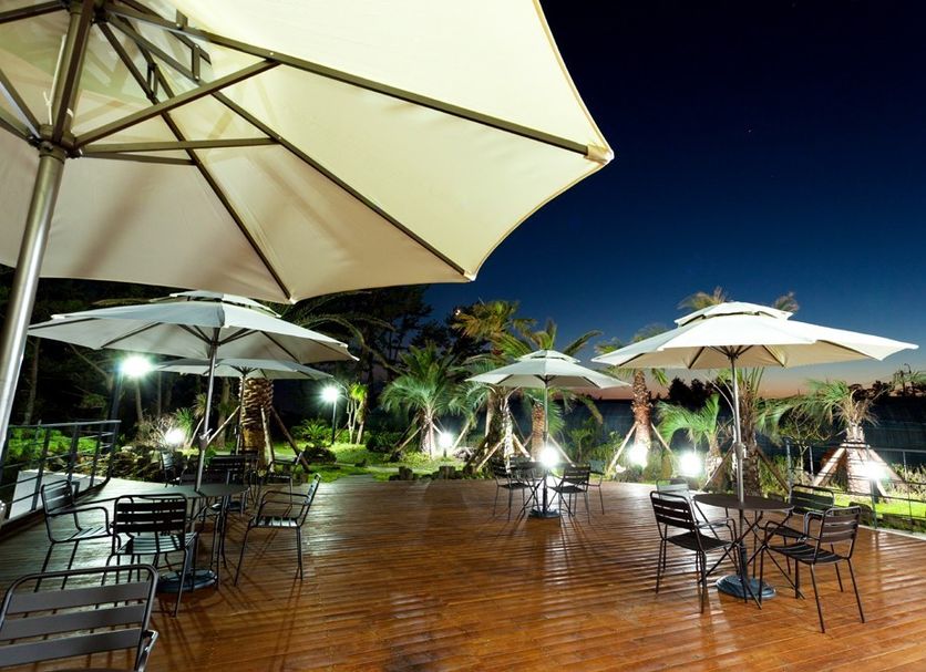 Patio Gambar