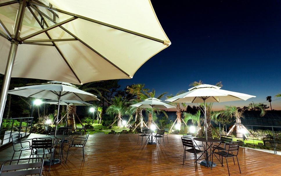 Patio Gambar