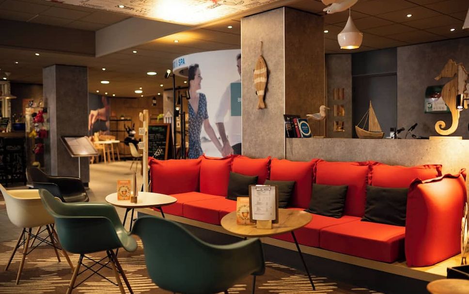 Balai Menunggu Gambar