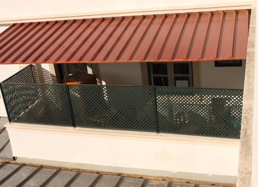 Balkoni Gambar