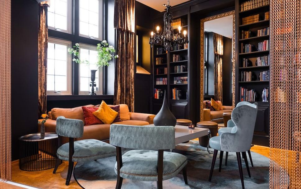 Balai Menunggu Gambar