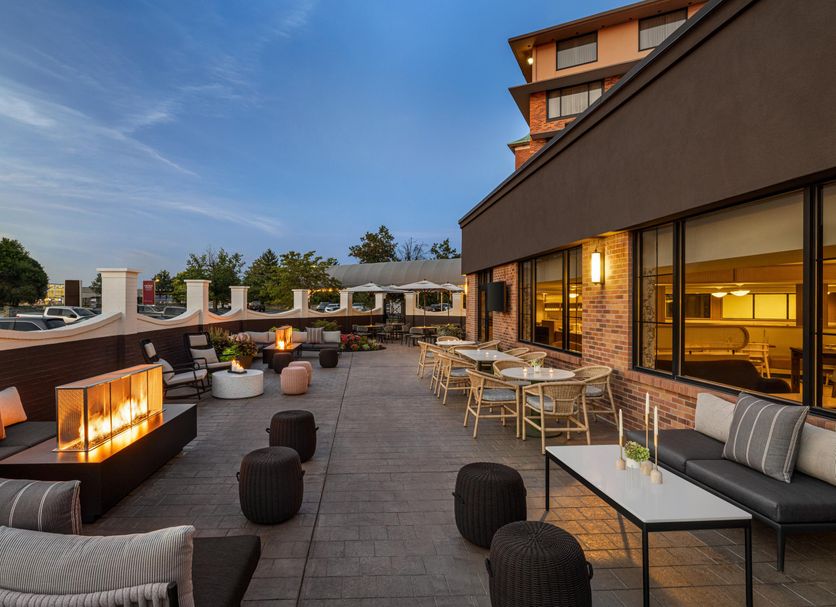 Patio Gambar