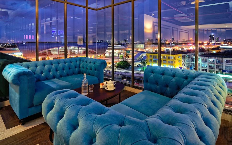 Balai Menunggu Gambar