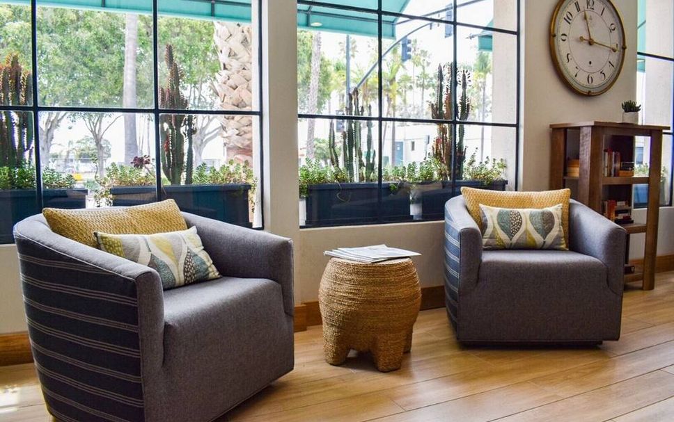 Balai Menunggu Gambar