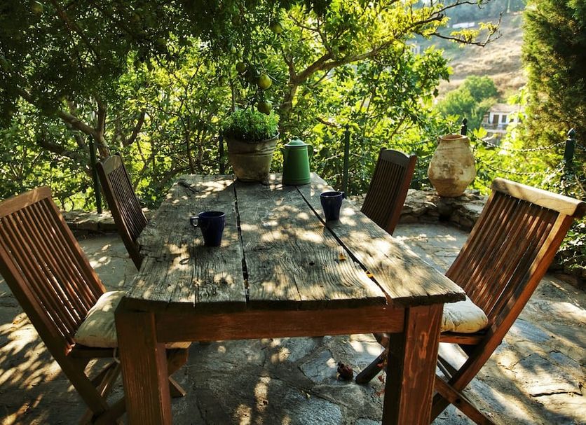Patio Gambar