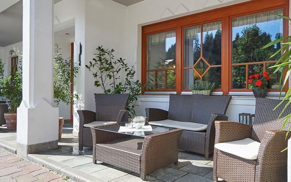 Patio Gambar