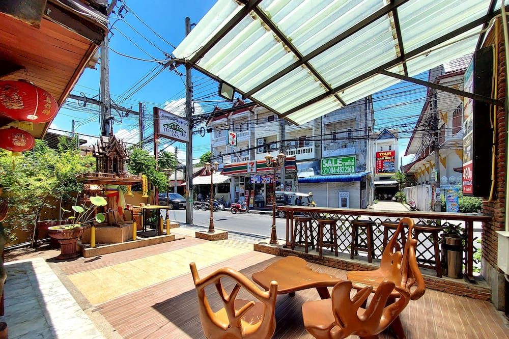 Patio Gambar