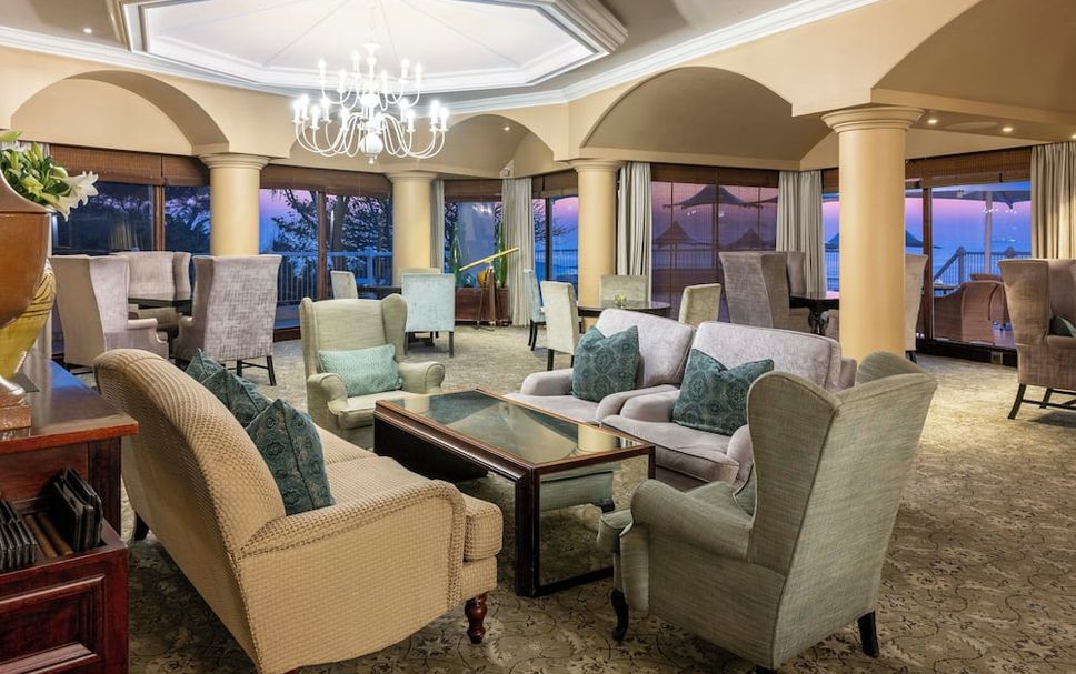 Balai Menunggu Gambar