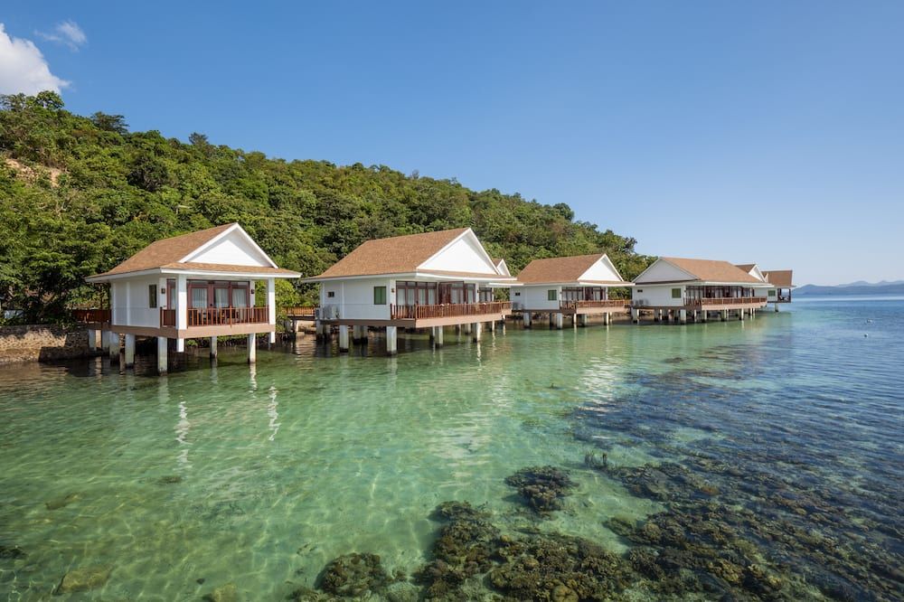 Pemandangan luar