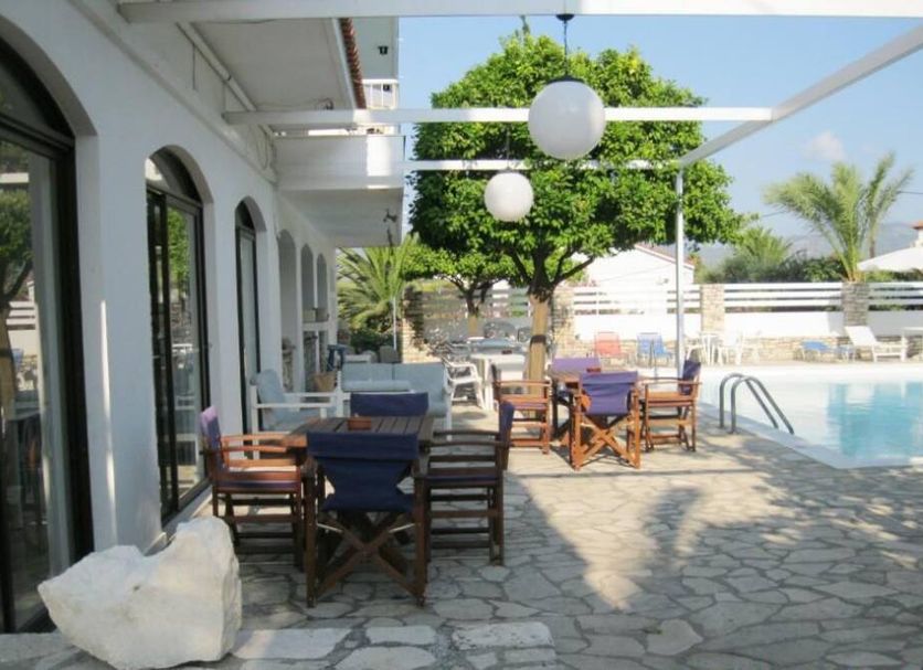 Patio Gambar