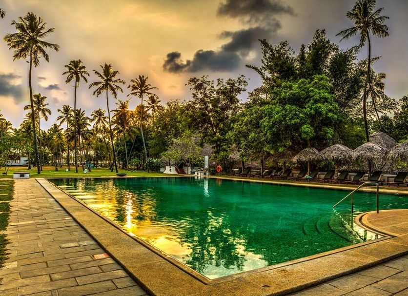 Kolam renang Gambar