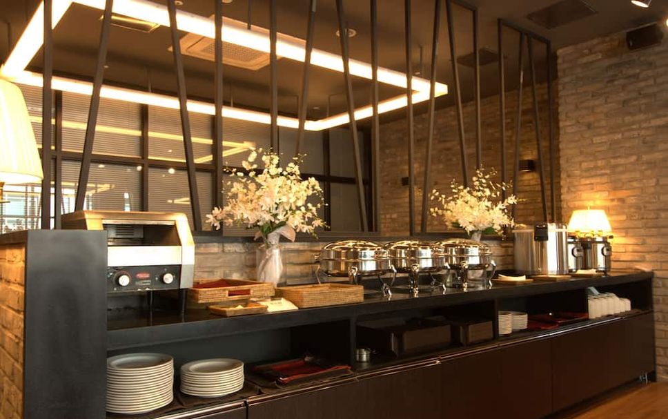 Buffet Gambar