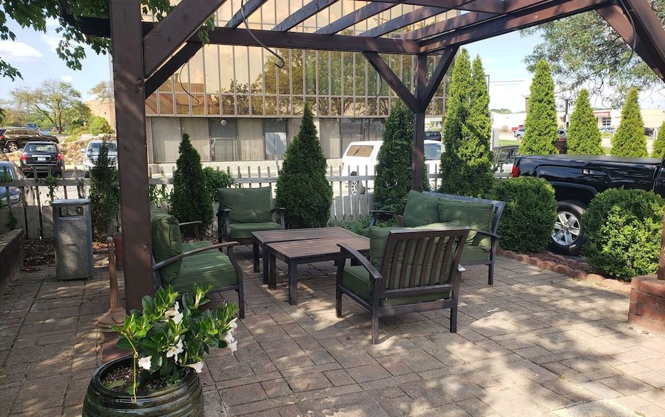 Patio Gambar