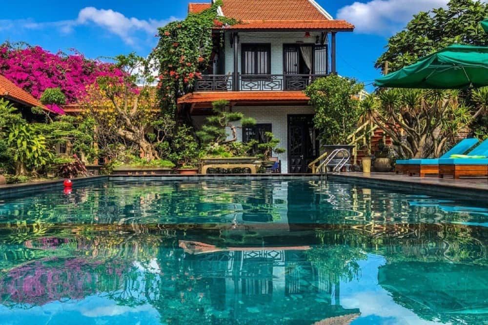 Kolam renang Gambar