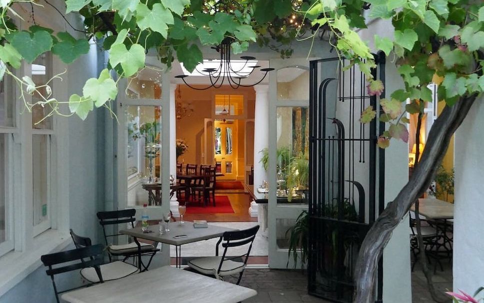 Patio Gambar