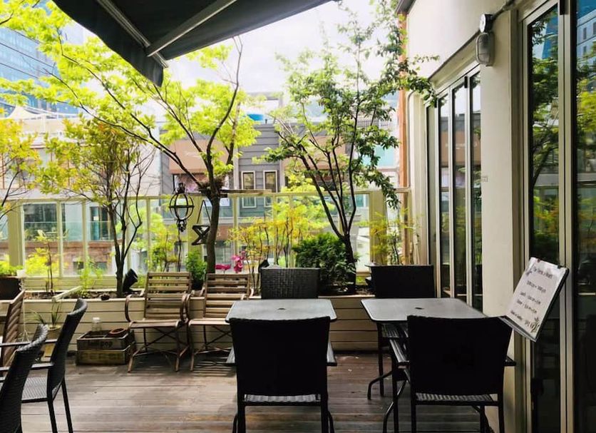 Patio Gambar