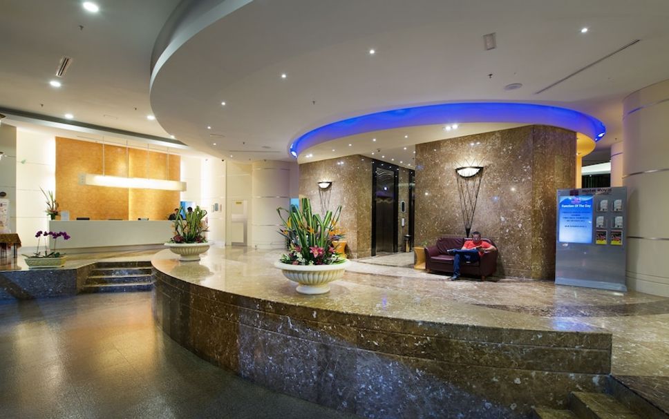 Meja Penyambut Tetamu Gambar