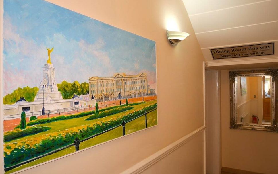 hallway Gambar