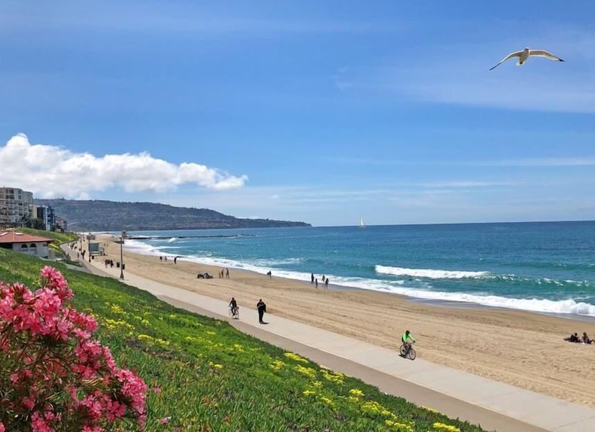 Pantai Gambar