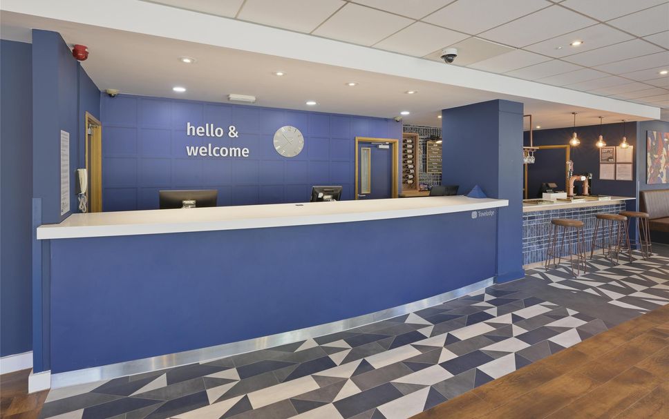 Meja Penyambut Tetamu Gambar