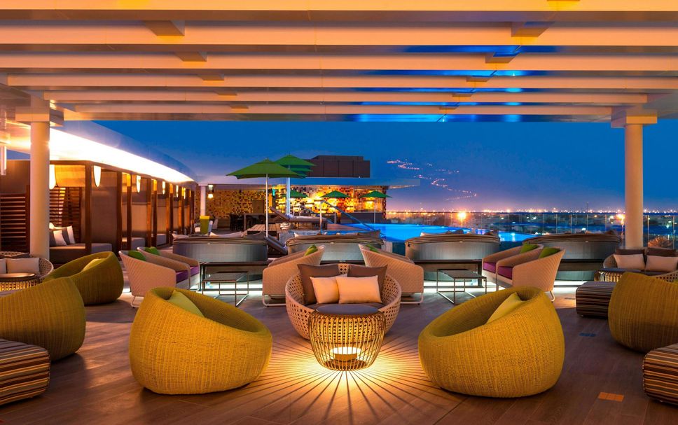 Balai Menunggu Gambar