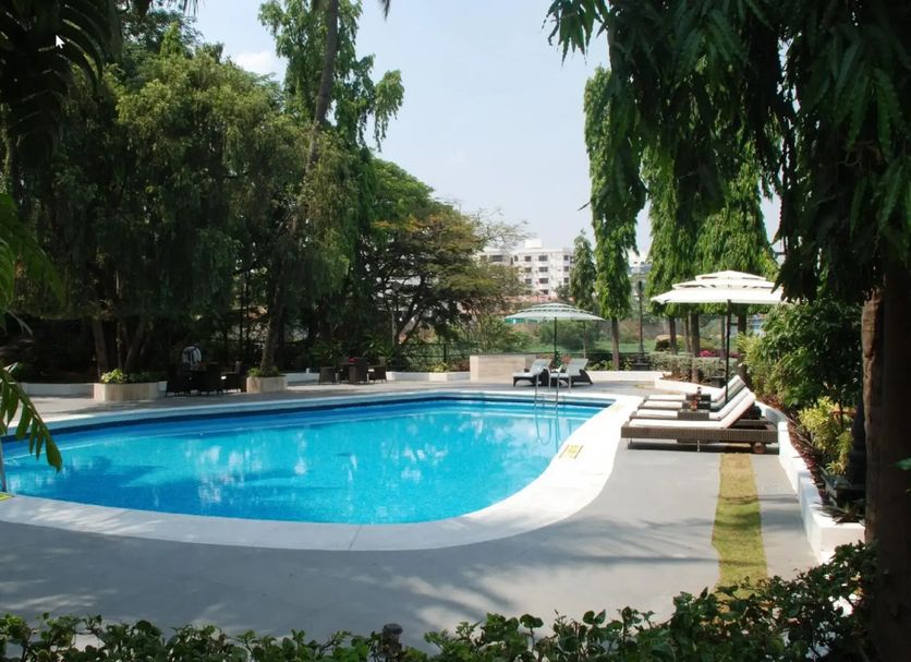 Kolam renang Gambar
