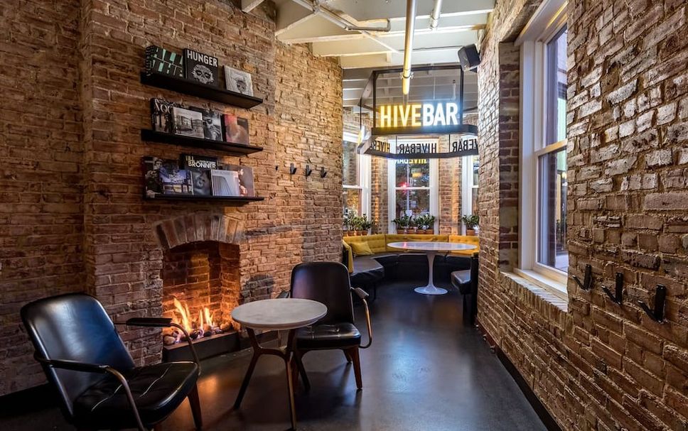 Balai Menunggu Gambar