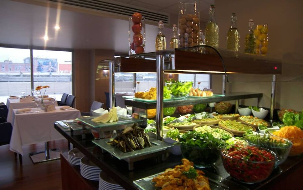 Buffet Gambar