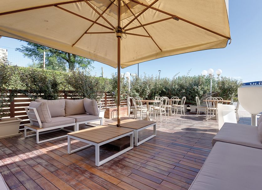 Patio Gambar