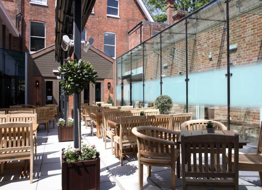 Patio Gambar