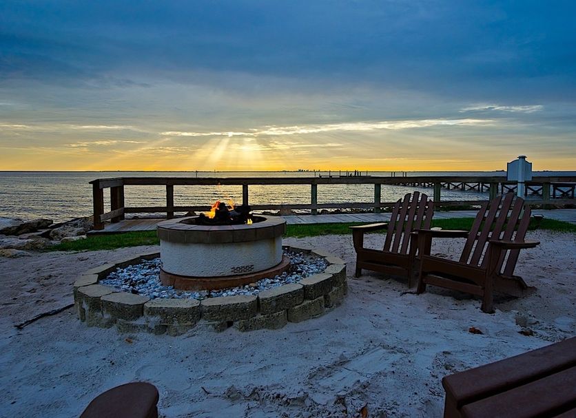 Patio Gambar