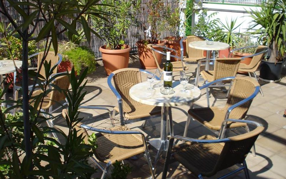 Patio Gambar