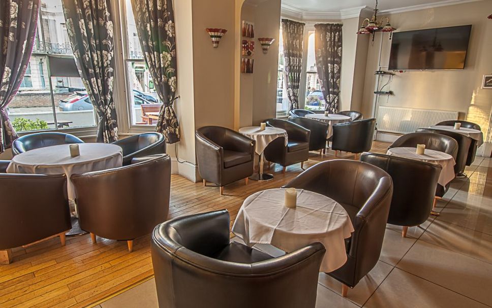 Hotel amenity Gambar
