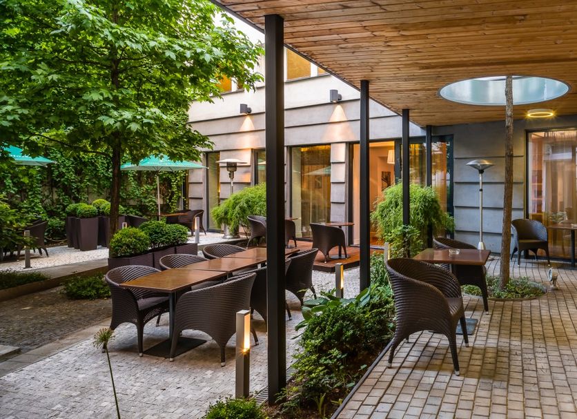 Patio Gambar