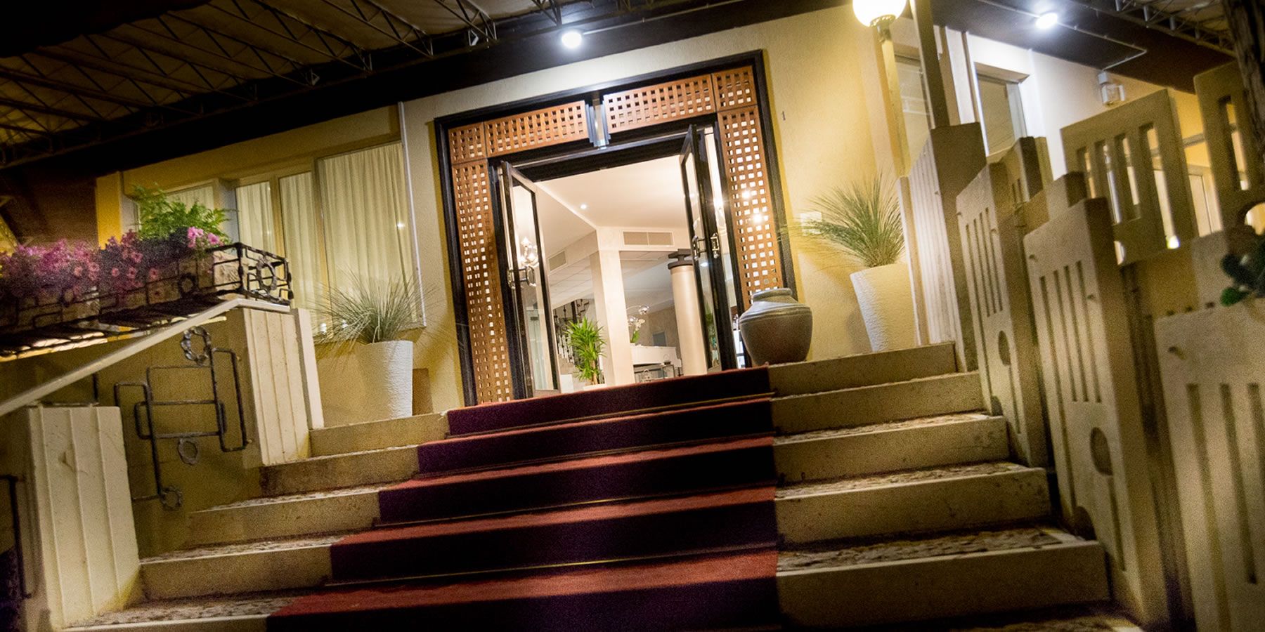 Pintu Masuk Hotel