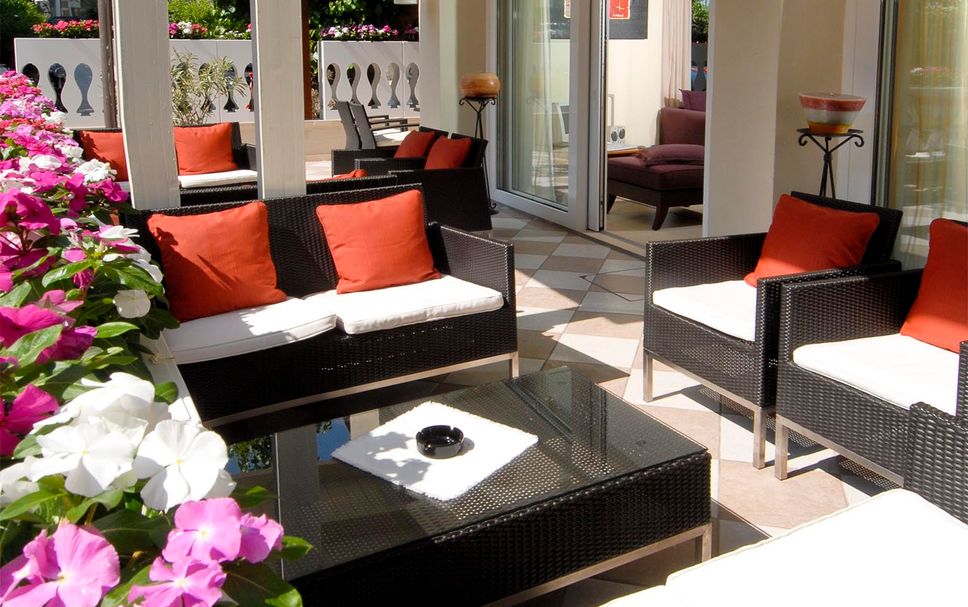 Patio Gambar