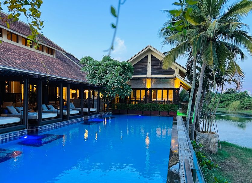Kolam renang Gambar