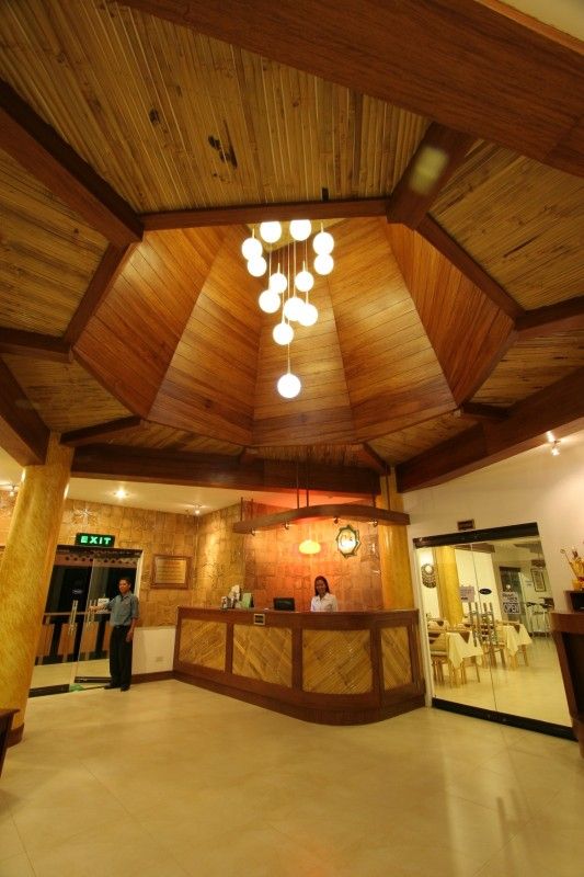 Meja Penyambut Tetamu