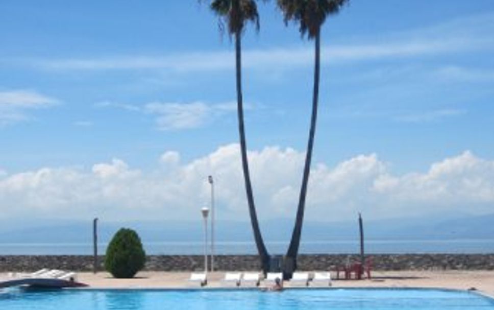Kolam renang Gambar