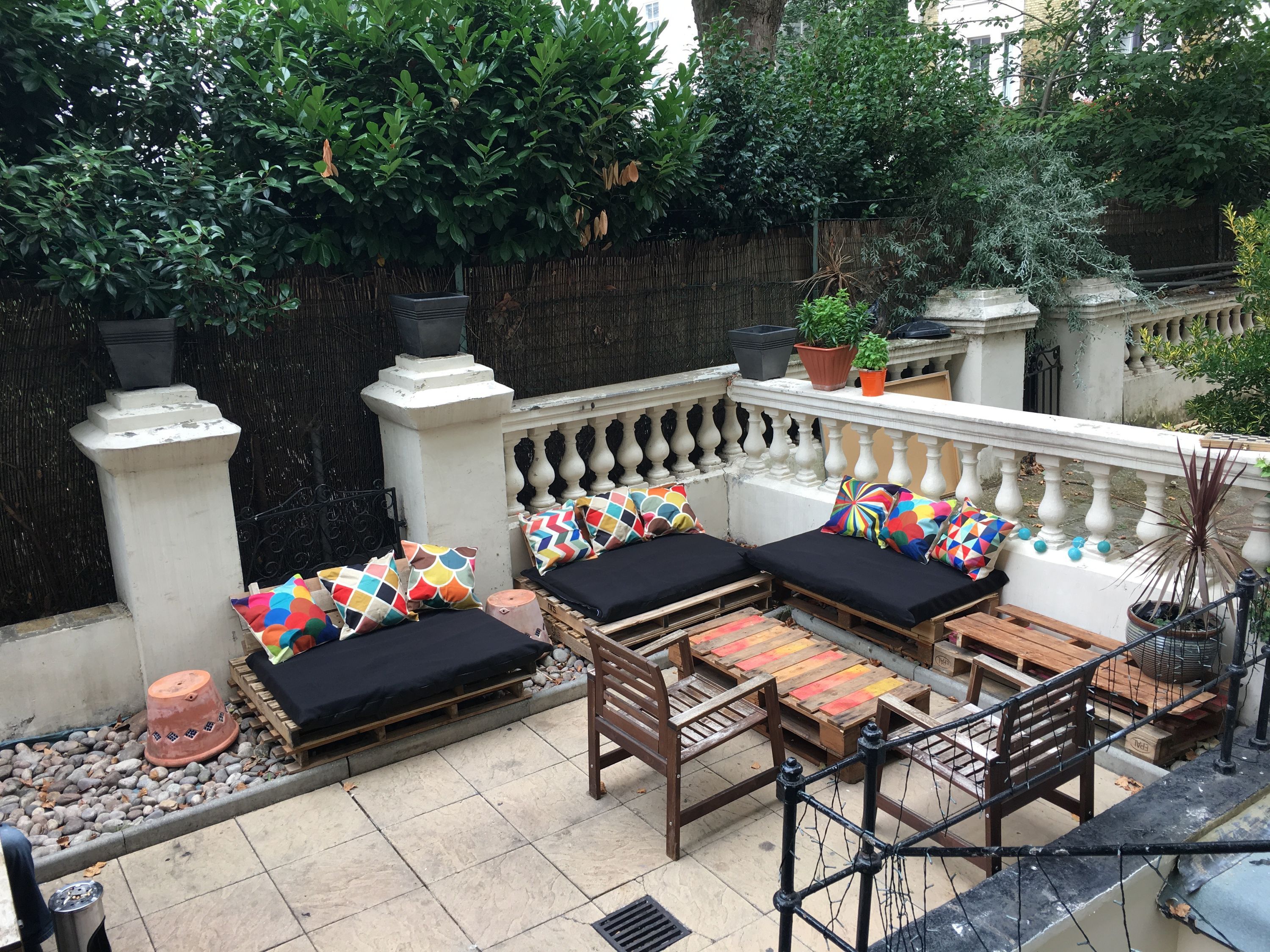 Patio Gambar