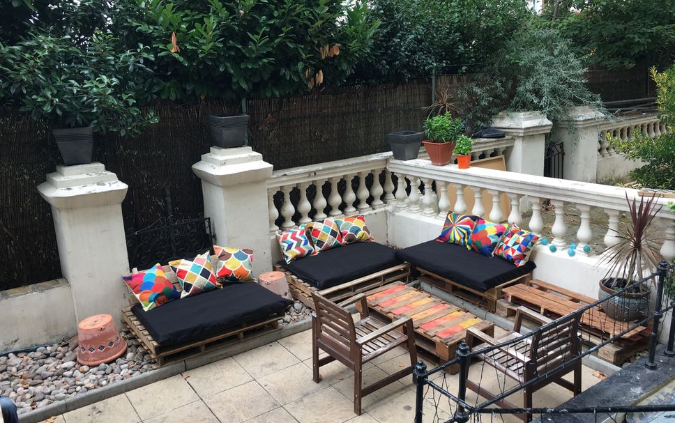 Patio Gambar