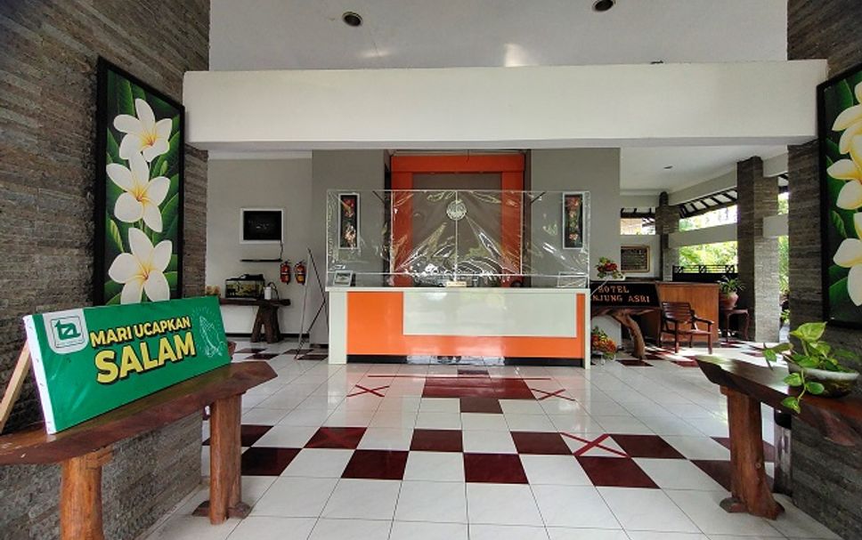 Meja Penyambut Tetamu Gambar